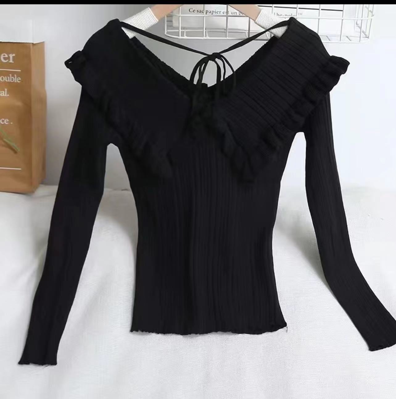 Women Autumn and Winter New Elegant Lapel Wood ear Slim fit Sweater