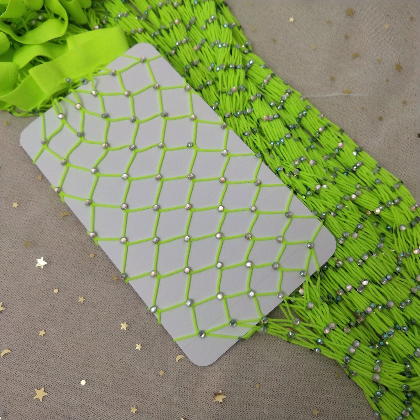 Nouveau forage gros bas en maille Sexy long tube bas résille bas en maille bas couleur sur le genou évider chaussettes découpées