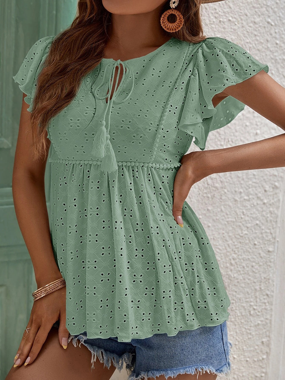 Vêtements pour femmes printemps été femmes couleur unie jacquard manches à volants élégant t-shirt haut