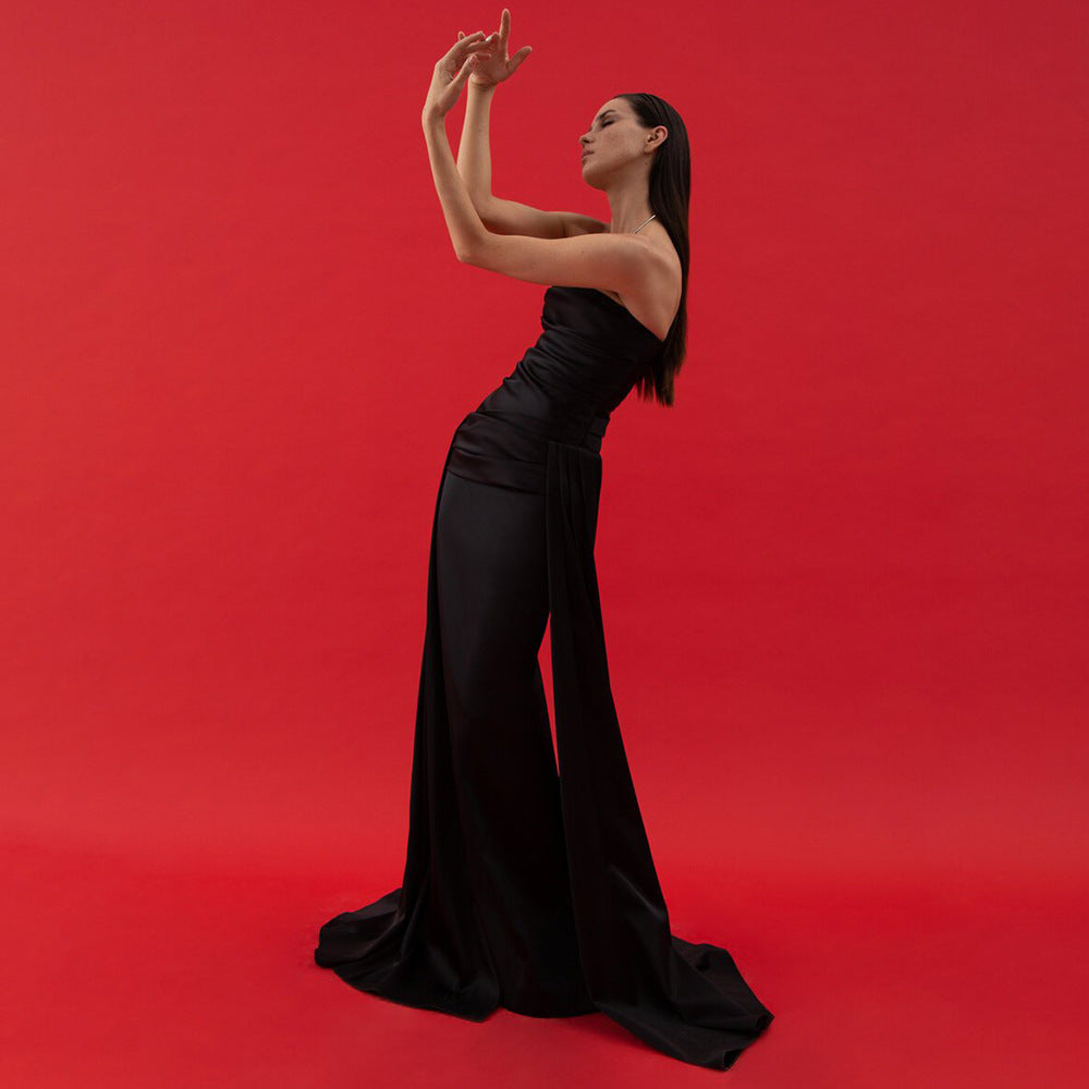 Women Black Tube Top Pleated Ribbon Dress