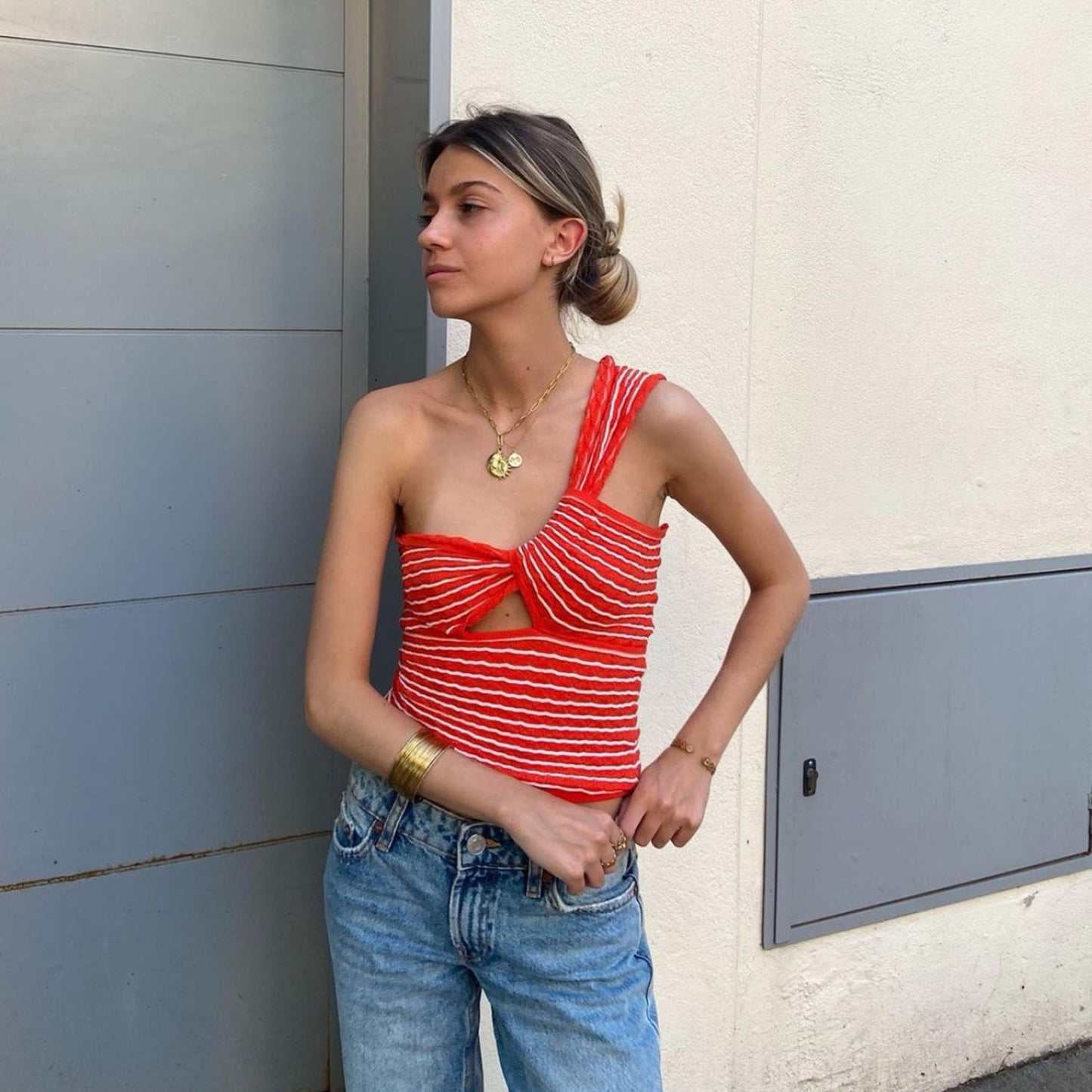 Printemps été meilleures femmes vêtements rayé simple épaule tricoté gilet en laine torsadé