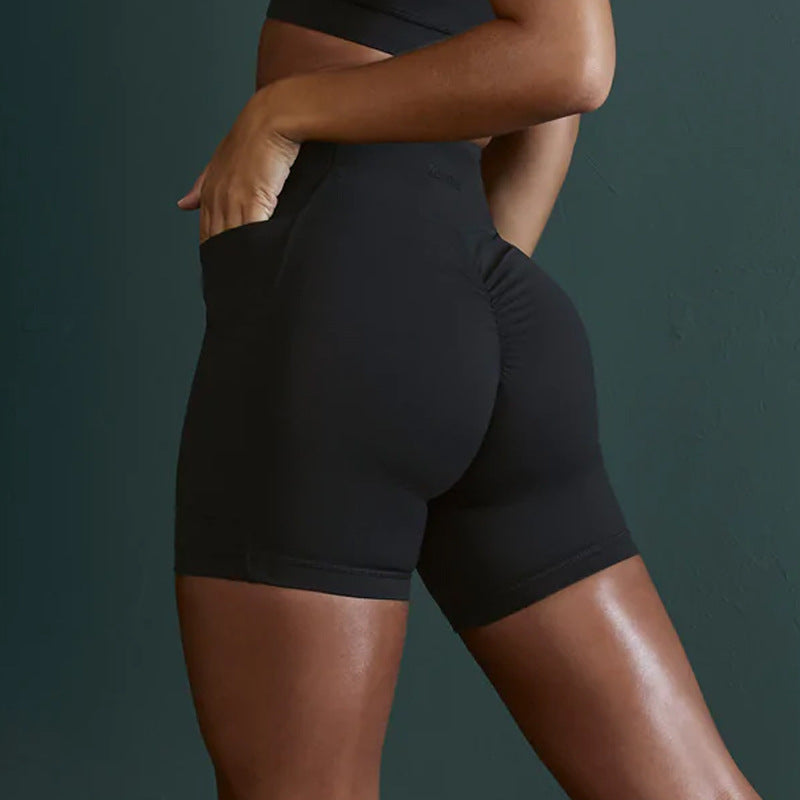 Quick Drying Nude Feel Yoga Shorts Hip Lifting Pocket Running Workout Shorts High Waist Workout Sports Pants Women