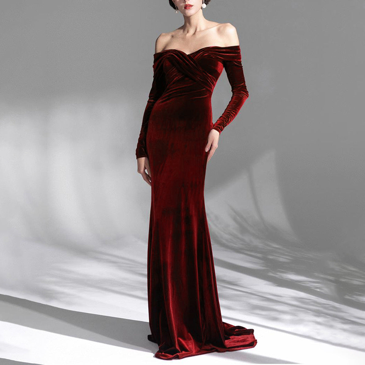 Women Clothing Off Shoulder Long Sleeve Velvet Large Evening Dress Toast Dress Bridesmaid Dress