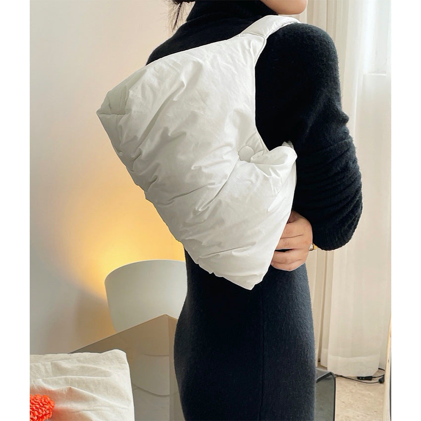 Autumn Winter Fashionable Cloud Quilted Underarm Bag Soft Warm Shoulder Bag Clutch for Women