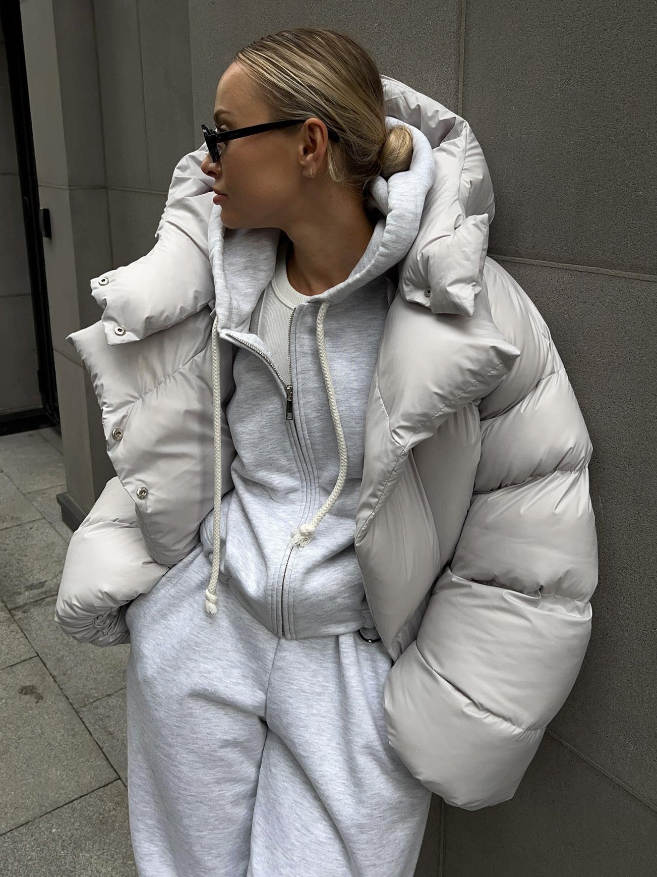 Cotton Padded Jacket Winter Women Bread Jacket Cotton Padded Jacket Trendy Personality Street Short Hooded Cotton Coat