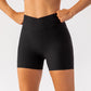 Shorts de remise en forme contractants Peach Hip Raise Sports Pantalons de yoga Shorts serrés filetés à taille haute